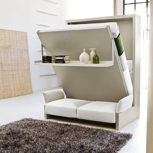 971690_10151616237922762_662284683_n