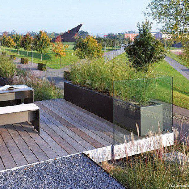 998548_10151630375157762_1001664554_n