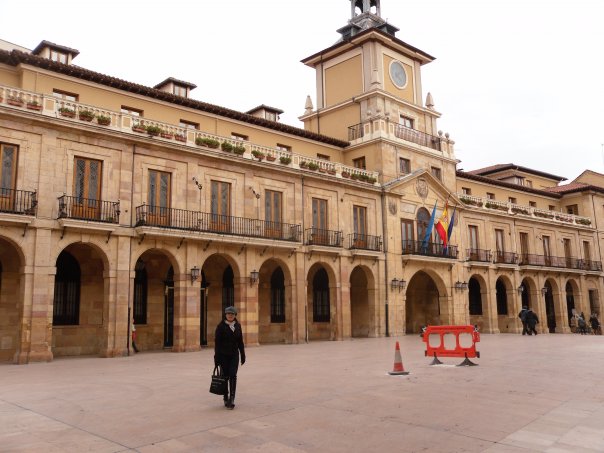 25457_323714512761_5857198_n