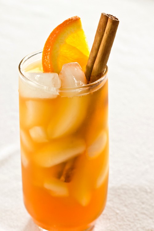 Cinnamon-Spiced-Iced-Tea-500x749