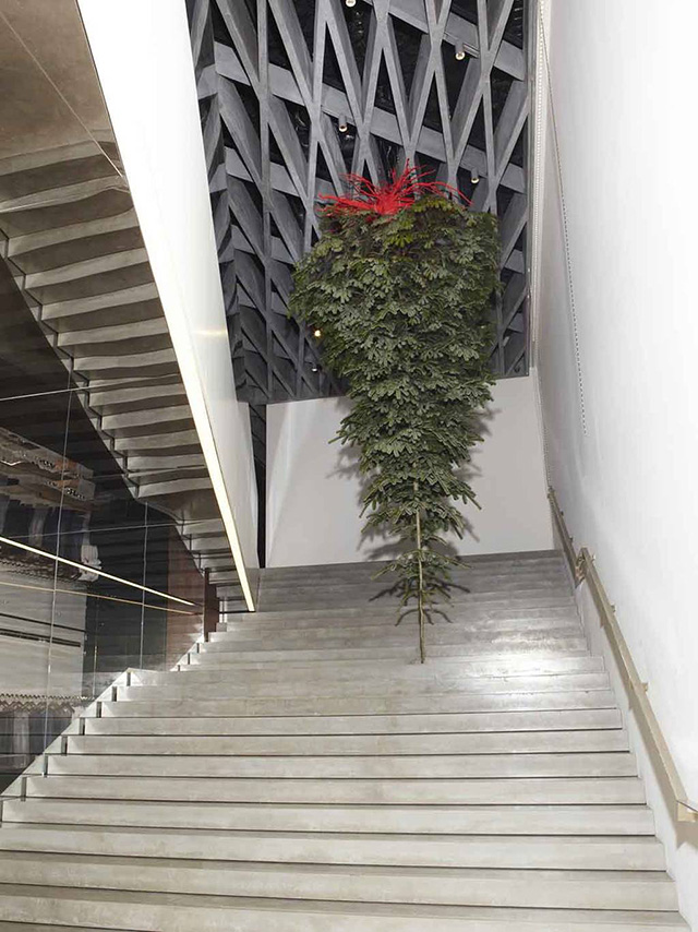 Victoria-Beckham-Shirazeh-