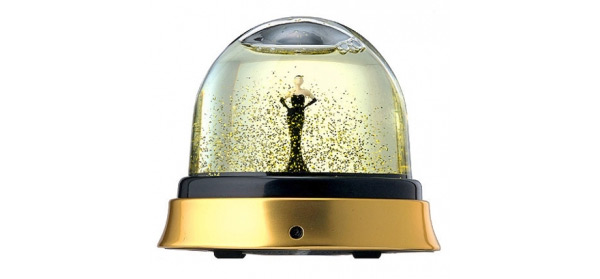 a98834_Oddee_perf_fragile